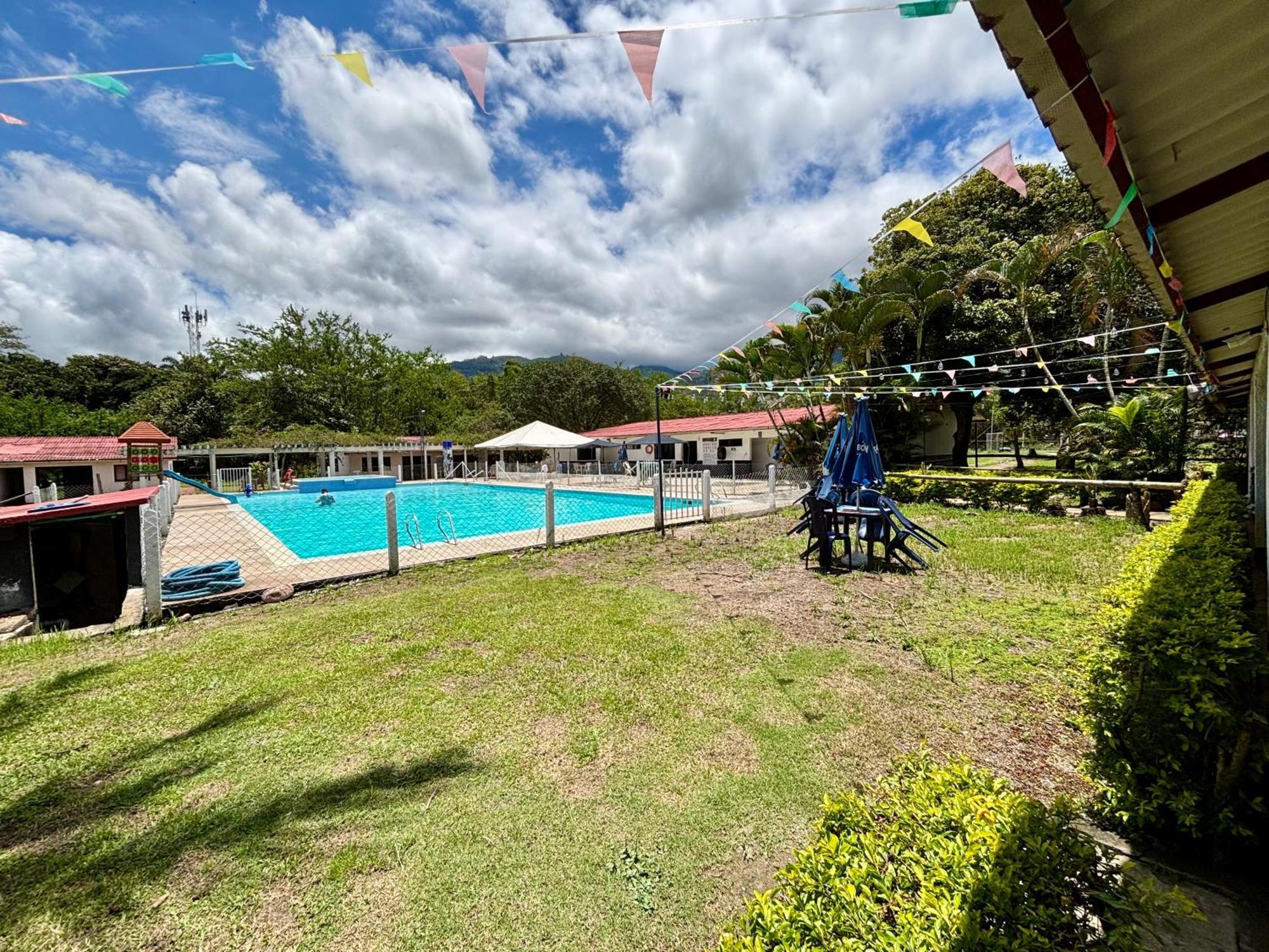 El Palmar Hotel *